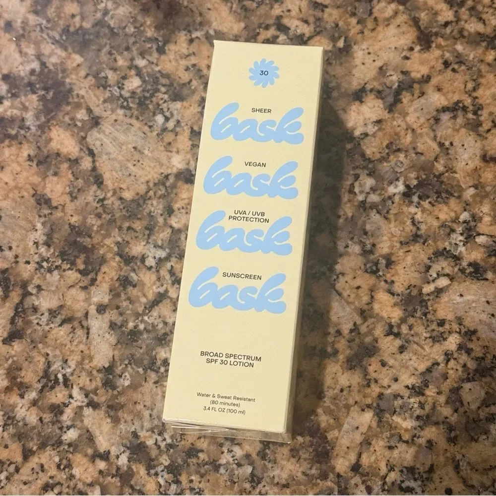 Bask Moisturizing SPF 30 Sunscreen Lotion 3.4oz Award Winning No White Cast NWT